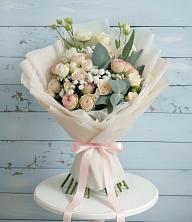 Букет цветов из:  Розы и Лизиантусы в Тюльган