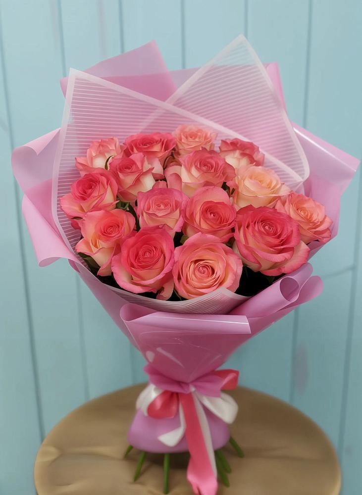 Букет 15 Розовых роз Равель в Тюльган