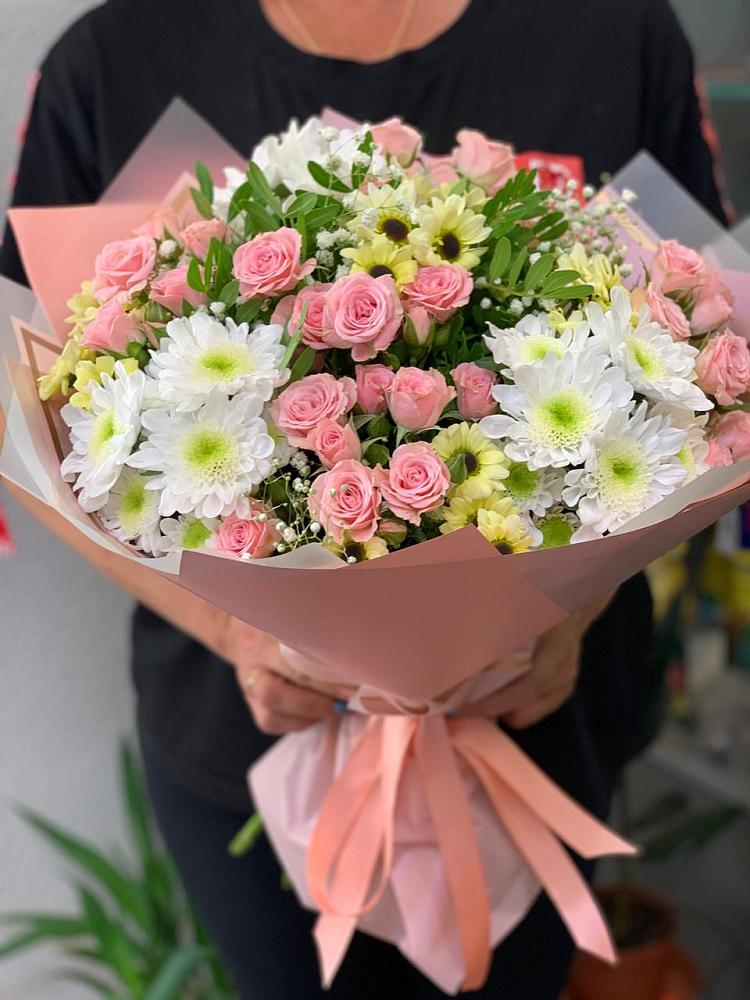 Букет цветов из: Розы и Хризантемы в Тюльган