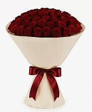 Букет 101 Бордовая роза Блэк Бакарра в Тюльган