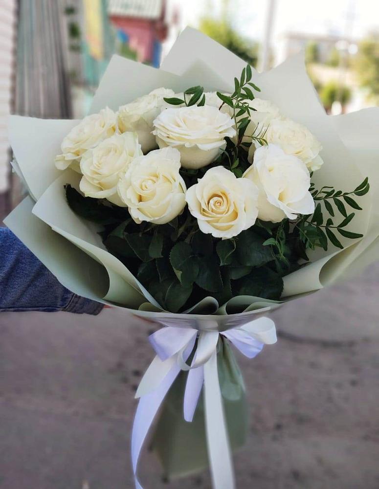 Букет Белые розы Проуд в Тюльган