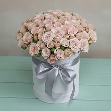 Цветочная композиция из Розы в шляпной коробке в Тюльган