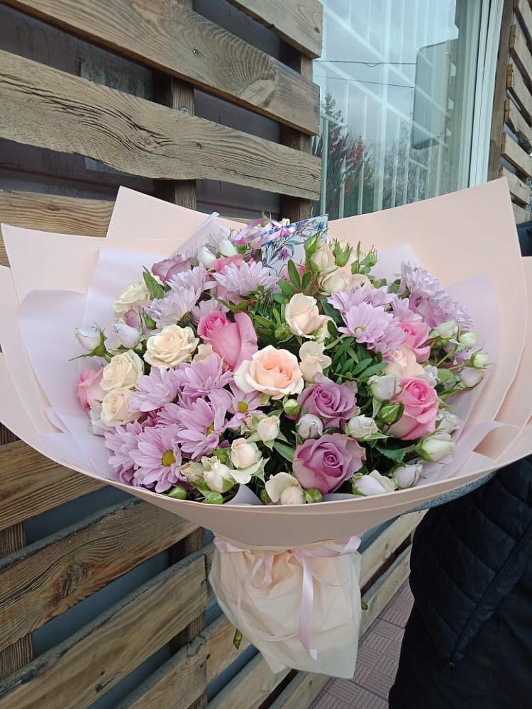 Букет цветов из: Розы и Хризантемы в Тюльган