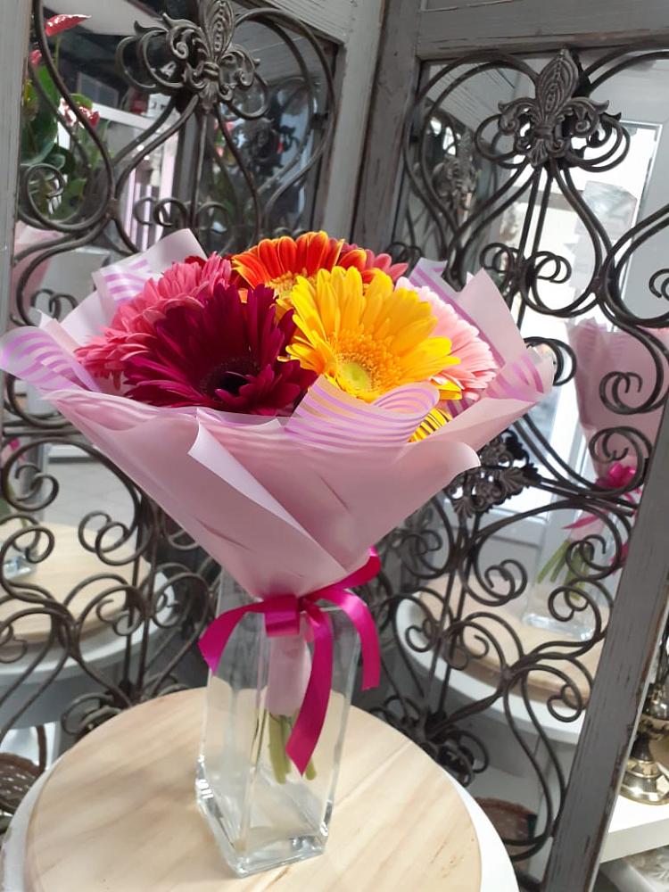 Букет цветов из: Герберы в Тюльган