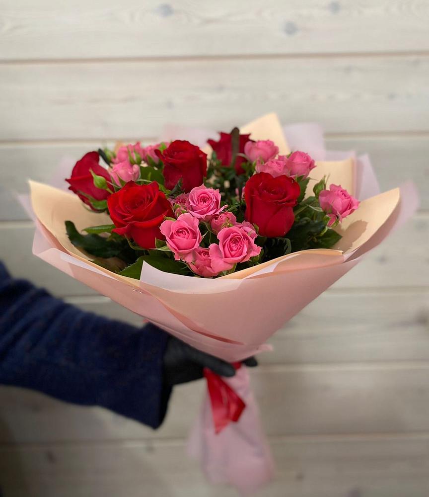 Букет цветов из: Розы в Тюльган