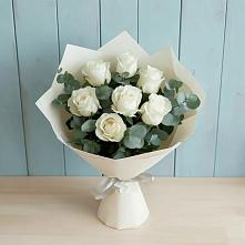 Букет Белые розы в Эвкалипте в Тюльган